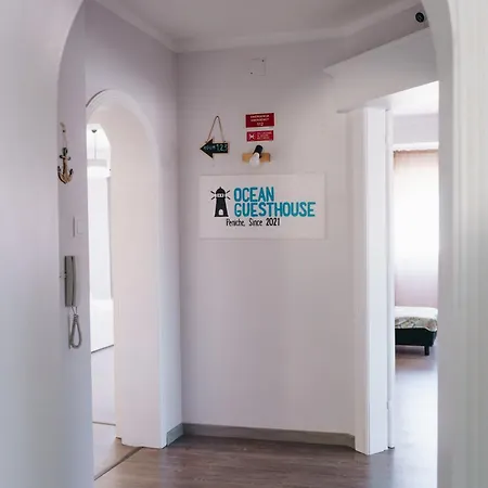 Διαμέρισμα With 5 Bedrooms