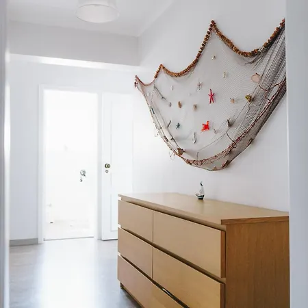 With 5 Bedrooms Διαμέρισμα