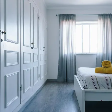 Διαμέρισμα With 5 Bedrooms Peniche