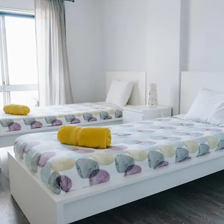 With 5 Bedrooms Apartment