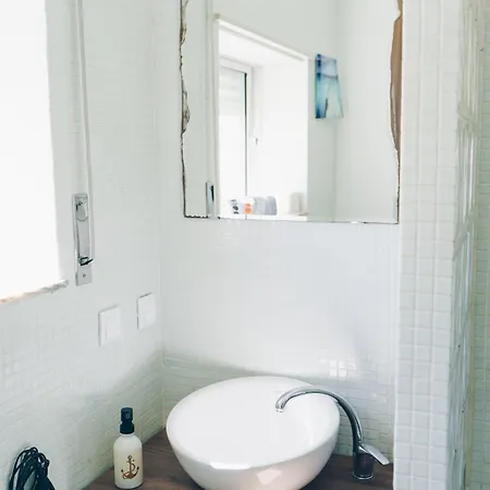 아파트 With 5 Bedrooms *