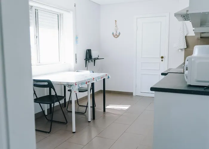 Apartamento With 5 Bedrooms *