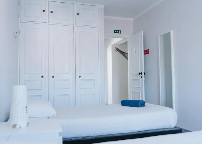 Apartamento With 5 Bedrooms
